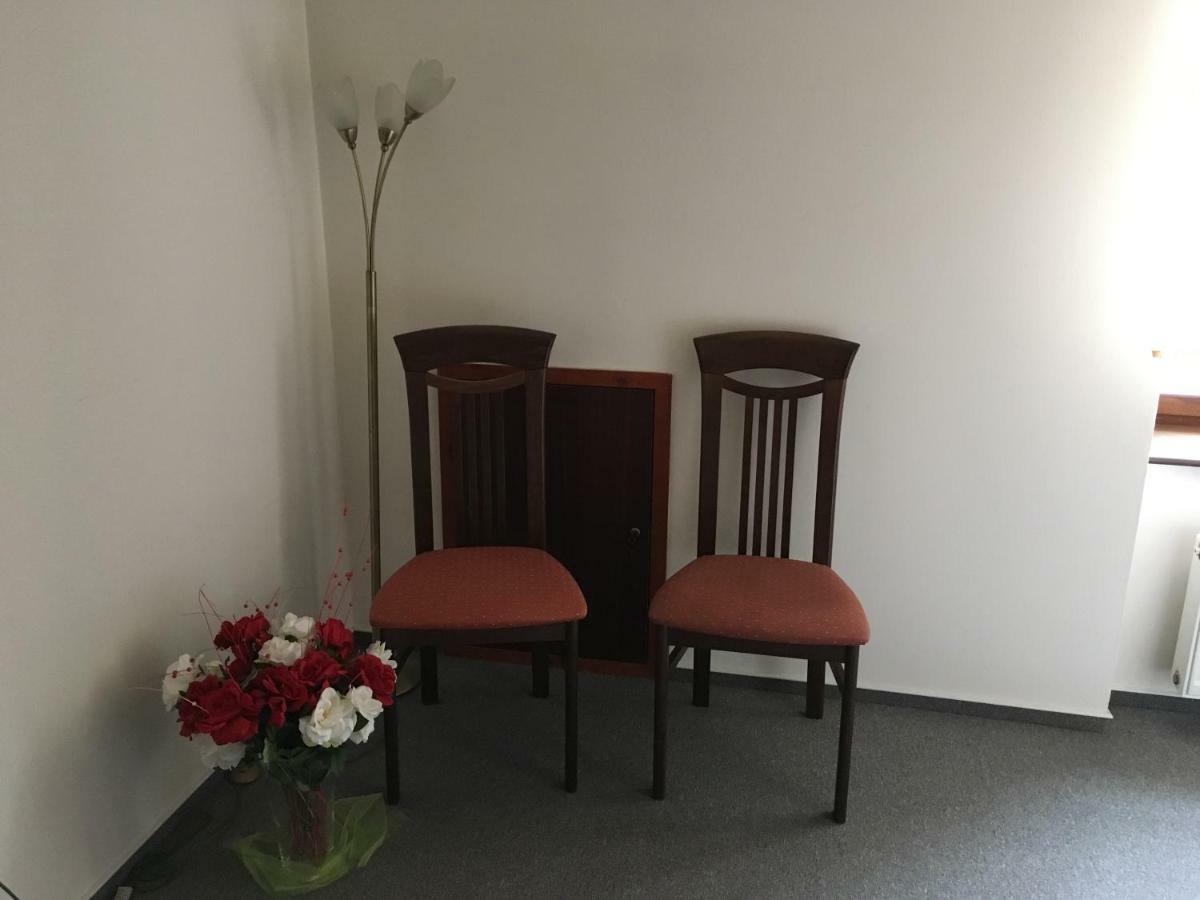 Penzion A Pivnice Varna Velká Bystřice エクステリア 写真